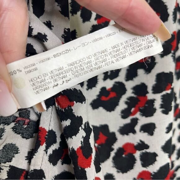 Zara Button Down Leopard Print Blouse XS - Picture 6 of 6
